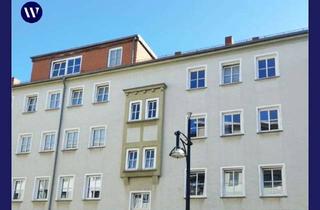 Wohnung mieten in Grubenstraße 42, 18055 Stadtmitte, Direkt einziehen! Frisch renovierte kleine 3 Zimmer-Wohnung mit separater Küche und Tageslichtbad