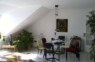 Wohnung mieten in 63150 Heusenstamm, Gemütliche, helle 2-Zi-DG Wohnung in gepflegter Wohnanlage zur befristeten Vermietung