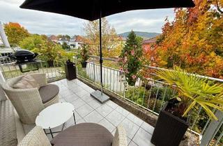 Wohnung mieten in 97688 Bad Kissingen, Herrliche Ausicht: Neuwertige 2 Zi-Wohnung mit Lift + schönem Balkon, Einbauküche gg.Ablöse, ab Jan.