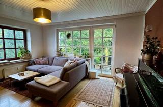 Wohnung mieten in Am Försterkamp, 31737 Rinteln, Hochwertige 3-Zimmer-Wohnung mit EBK, Garage, Balkonen und Kaminofen