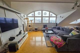 Wohnung mieten in Schillerstraße 43, 89077 Weststadt, Stilvolle 2-Zimmer-Dachgeschosswohnung mit Münsterblick!