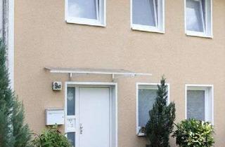 Wohnung mieten in Trakehner Kehre 9b, 22175 Bramfeld, Helle 2 1/2 - Zimmer Wohnung zum 01.11.2025