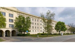 Wohnung mieten in Saarlouiser Str. 22, 15890 Eisenhüttenstadt, 2-Raumwohnung mit großer Kammer