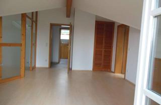 Wohnung mieten in Allersheim 7a, 84419 Schwindegg, Helle 2-Zi DG-Wohnung mit Balkon in Schwindegg