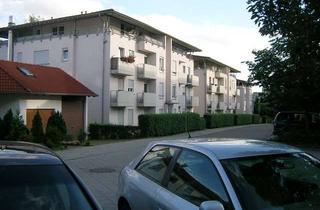 Wohnung mieten in Grieshaberweg, 73207 Plochingen, Frisch renoviert, nur email Anfrage mit Beruf, Tätigkeit, Einkommen und Befristung