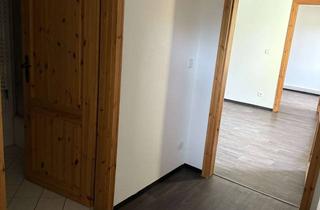 Wohnung mieten in Dorfstraße 52 c, 04565 Regis-Breitingen, Helle 2-Zimmer-Wohnung im 2. OG in Regis-Breitingen