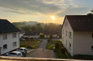 Wohnung mieten in Im Kaltenborn 17, 59846 Sundern, Gemütliche 2-Zimmer-Wohnung in Sundern-Amecke- mit großen Südbalkon - nur2 Minuten bis zum See!