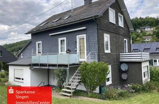 Haus kaufen in 57080 Siegen, Zweifamilienhaus mit Charakter, großem Grundstück und Potenzial – in zentraler Lage von Eisern