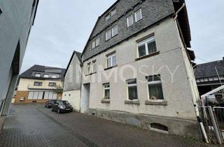 Haus kaufen in 35789 Weilmünster, Solide Basis zum fairen Preis – Ihr neues Zuhause mit Charakter