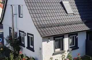 Einfamilienhaus kaufen in 97720 Nüdlingen, Einfamilienhaus mit Scheune mitten im Herzen von Nüdlingen