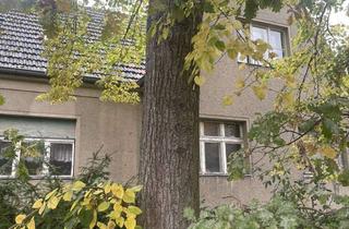 Haus kaufen in 15831 Blankenfelde-Mahlow, Besichtigung Donnerstag 16:30 - Schnäppchen für Handwerker , ZFH auf ca 500 qm , Nähe Bln- Grenze