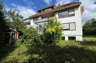 Mehrfamilienhaus kaufen in 70327 Luginsland, Mehrfamilienhaus mit 3 Wohneinheiten, traumhaftem Garten und sonnigen Balkonen!