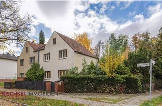 Doppelhaushälfte kaufen in 12249 Lankwitz, Doppelhaushälfte in Lankwitz – charmant saniert und renoviert