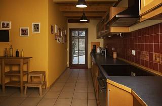 Haus kaufen in 66871 Pfeffelbach, Schön gelegen in Pfeffelbach: 2 Häuser: 1 x ca. 194m² saniert, 1 x ca. 125m² renovierungsbedarf, mi