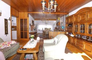 Haus kaufen in 66578 Schiffweiler, Angebautes 2-FH mit gr. Garten