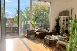 Immobilie mieten in Dora-Benjamin-Park, 10245 Friedrichshain, 3-6 Monate: ganze 3-Zi.-Wohnung 95m² - Ruhig, sonnig und zentral mit Wasserblick