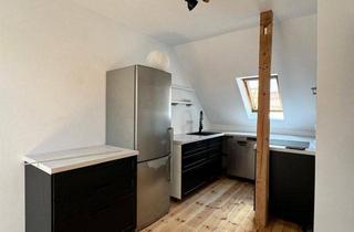 Wohnung kaufen in Neumühlenstraße 10, 26316 Varel, 3‑Zimmer‑Wohlfühlwohnung – frisch saniert. Attraktive Kapitalanlage, Option auf spätere Eigennutzung