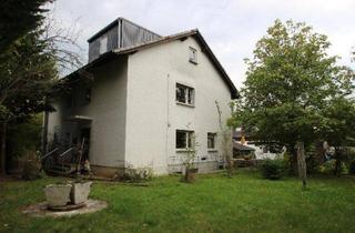 Anlageobjekt in 53797 Lohmar, Modernisiertes ZFH mit 3 Wohneinheiten Ausbaureserve im Dachgeschoss erzielbare Miete 30.700 EUR + NK