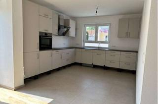 Wohnung mieten in Sternstraße 10, 85414 Kirchdorf, Neuwertige 4,5 Zimmerwohnung mit Einbauküche und kleinen Garten