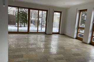 Wohnung mieten in Hugo-Wolf-Straße 15, 86368 Gersthofen, Gepflegte 3‑Zimmer Wohnung mit Garage in Gersthofen