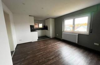 Wohnung mieten in Albstraße, 72669 Unterensingen, 2-Zimmer-Wohnung mit Terrasse und Wintergarten