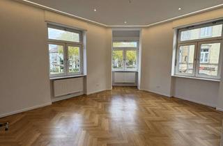 Wohnung mieten in 76185 Mühlburg, Modern sanierte 4-Zimmer-Altbauwohnung mit zwei Balkonen an der Grenze zu Karlsruhe-Weststadt