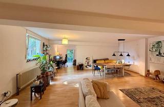 Wohnung mieten in Lützow Str. 13, 50674 Altstadt-Süd, Große Wohnung mit Garten in zentraler Lage (WG geeignet)