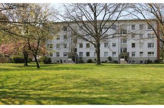 Wohnung mieten in Krummer Kamp 2b, 22523 Eidelstedt, lichtdurchflutete 4 Zimmer Wohnung; 500m S-Bahn & 50m Supermarkt