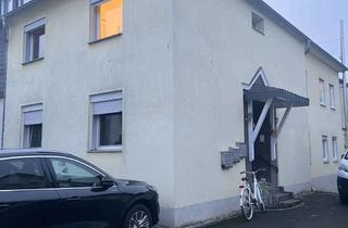 Wohnung mieten in Jägerhof, 51467 Bergisch Gladbach, Gepflegte 3-Zimmer Wohnung mit Balkon in Bergisch Gladbach