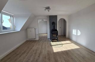 Wohnung mieten in Hagedornweg 34, 92637 Weiden, Attraktive 2-Zimmer Wohnung im 1. OG in Weiden-West