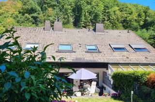 Haus kaufen in 53547 Leubsdorf, Charmantes Reihenmittelhaus in Leubsdorf – Modernes Wohnen mit Garten und Garage