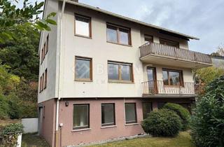 Haus kaufen in 57072 Siegen, ZWEIFAMILIENHAUS MIT ELW | WALDRANDLAGE | SCHLOSSBLICK