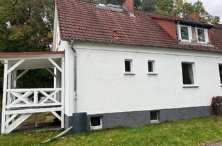 Haus mieten in Am Chausseehaus, 15806 Zossen, Gepflegtes Reihenhaus mit 3 Zimmern auf zwei Etagen mit großem Garten in Nächst Neuendorf