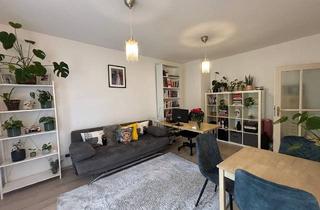 Wohnung mieten in Storkower Str. 82, 10409 Berlin, Helle 2-Zimmer Wohnung mit Balkon & Gartenblick - 2-Room Apartment with Balcony & Garden View