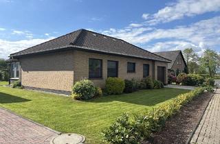 Haus kaufen in 26969 Butjadingen, Bungalow mit Garage in ruhiger Wohnsiedlung in Butjadingen - Stollhamm