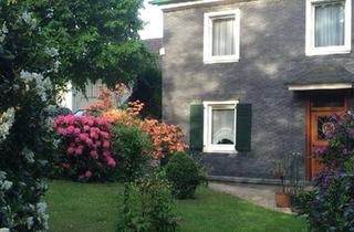 Bauernhaus kaufen in 42899 Remscheid, Remscheid - Wohnhaus mit landwirtschaftlichen Nebengebäuden