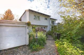 Haus kaufen in 82110 Germering, Germering - Großzügige und sonnige DHH in sehr guter und ruhiger Waldrandlage