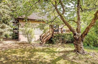 Einfamilienhaus kaufen in 16540 Hohen Neuendorf, Hohen Neuendorf - Wohnen mit Extras: Garten, Hobbyräume und separate Remise mit Wohnrecht