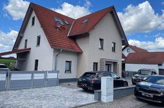 Doppelhaushälfte kaufen in Ebereschenweg 3, 36433 Bad Salzungen, Bad Salzungen - zwei hochwertig ausgestattete Doppelhaushälften mit Garten, Carport und Stellplatz - vermietet