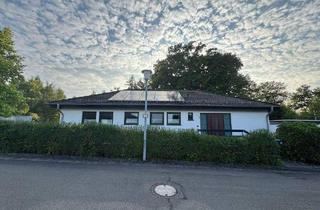 Haus kaufen in 53560 Vettelschoß, Vettelschoß - Energetisch sanierter Winkelbungalow in familienfreundlicher Wohnlage von Vettelschoß