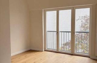 Wohnung kaufen in Hubertusstraße, 12163 Steglitz, Hochwertig neu sanierte Wohnung mit toller Raumhöhe