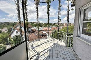 Wohnung kaufen in 72108 Rottenburg, Schöne 2 Zimmer ETW mit toller Aussicht über Rottenburg mit Garage + Stellplatz