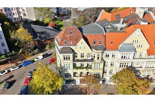 Wohnung kaufen in 12159 Friedenau, Bezugsfertige 3 Zimmer Dachgeschosswohnung mit Aufzug und Dachterrasse in Berlin-Friedenau
