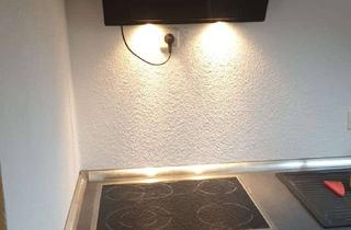 Wohnung kaufen in Briefstraße, 42107 Elberfeld, Süße Dachgeschosswohnung im Herzen von Ostersbaum, 45.000 € - 30 m² - 2.0 Zi.