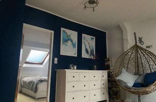 Wohnung kaufen in Briefstraße, 42107 Elberfeld, süße Dachgeschoss Wohnung im Herzen von Ostersbaum 46.500 € - 31 m² - 2.0 Zi.