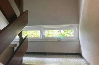 Wohnung mieten in 72072 Tübingen, 2-Zimmer im DG in Tübingen bis Mai 2025 zu vermieten