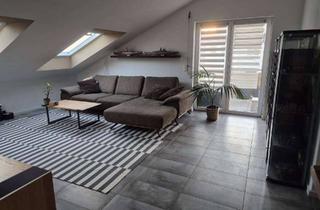 Wohnung mieten in 63110 Rodgau, Rodgau-Hainhausen 3 Zi.-Dachgeschosswohnung mit großem Balkon