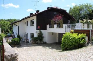 Wohnung mieten in Bismarckweg 6a, 82335 Berg, Großzügige 7-Zimmer Wohnung in Berg mit Garten und Garage