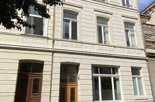 Wohnung mieten in 53111 Bonn, Bonn - Bestlage Altstadt, DG, 4m Deckenhöhe, Eichenparkettböden