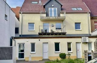 Wohnung mieten in Burgstraße, 06749 Bitterfeld-Wolfen, Energieeffiziente 3-Raumwohnung mit Balkon und Stellplatz in Bitterfeld
